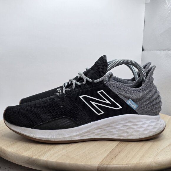 Womens Size 9 B - New Balance Fresh Foam Roav 6 Black Gray Athletic Shoes - Picture 1 of 9